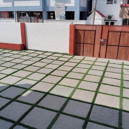 Crimson Villa Pondicherry Exterior foto